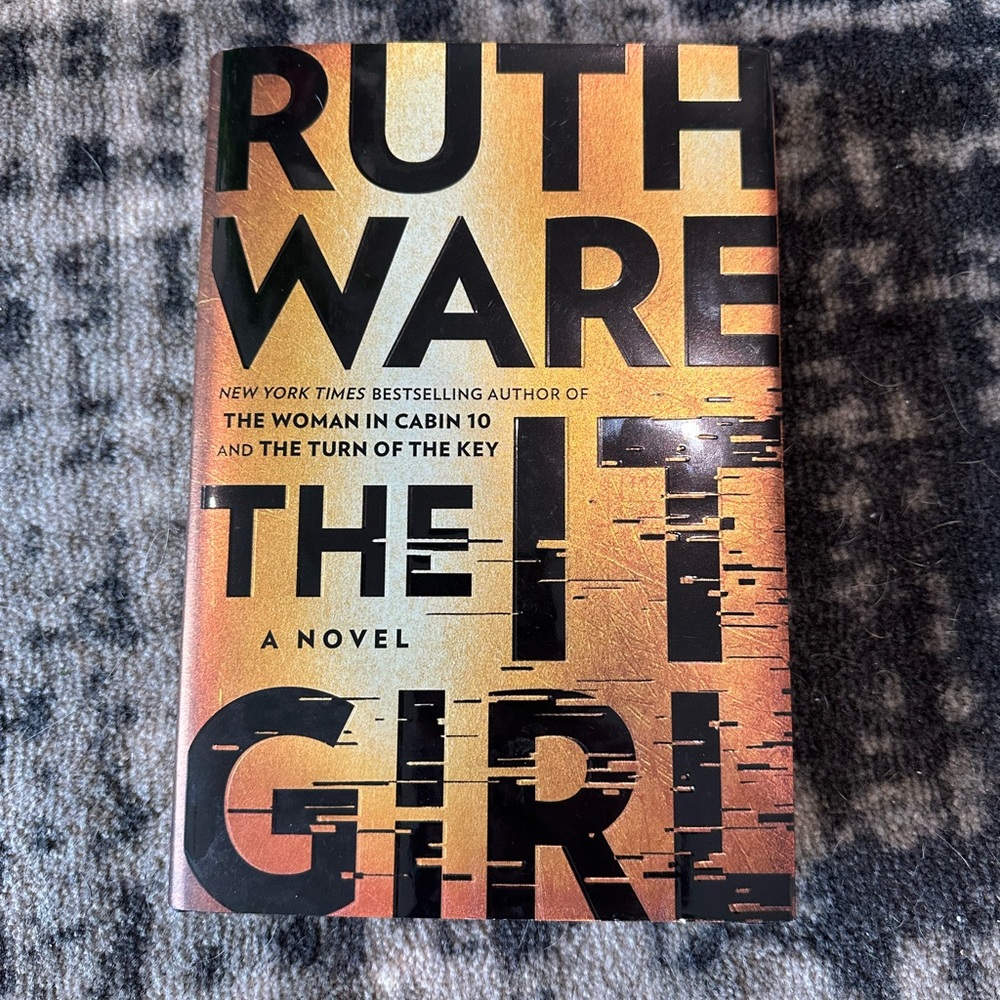 The It Girl by Ruth Ware